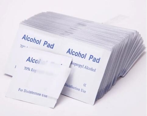 Gesundheitliche Alkohol-Vorbereitungs-Auflagen-Verpackungsmaschine-automatische Feuchtpflegetuch-medizinische Gaze