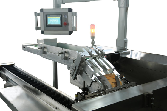 Hochgeschwindigkeitskästchen, das ununterbrochene automatische vertikale Verpackenkartonierungsmaschine verpackt