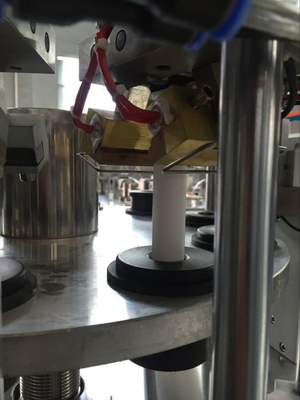 Rotary Salbe Kosmetische Creme Weichröhrchenfüll- und Dichtmaschine Wärmeditierung Verpackungsmaschine