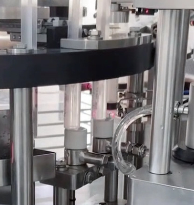 Automatische Vorfüllspritze mit flüssigem Gel, Füllkappe, Etikettiermaschine, Injektionsfüllmaschine