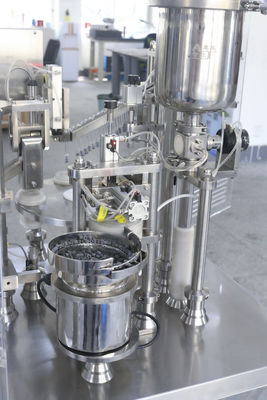Sterile Abfüllung Hochwertige Abfüllung 10ml Automatische Spritzenabfüllmaschine