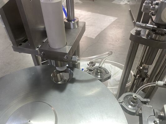 Vorgefüllte Spritze Füllmaschine Optimierung der Produktionslinie GMP/CE Standard