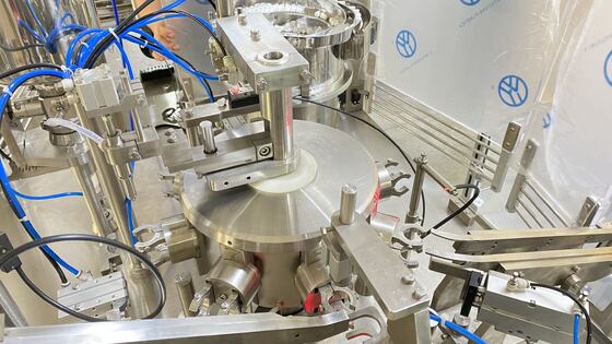 Industrial Volumetric Syringe Filling Machine for Ointment and Viscous Liquid