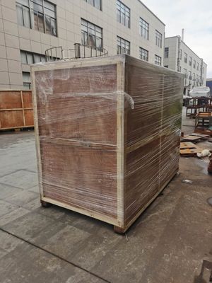 CER 4.8kw völlig Selbstfeuchtpflegetücher/das nass Gewebe, welches die Ausrüstung/Strom gefahren macht, wischt Verpackmaschine ab